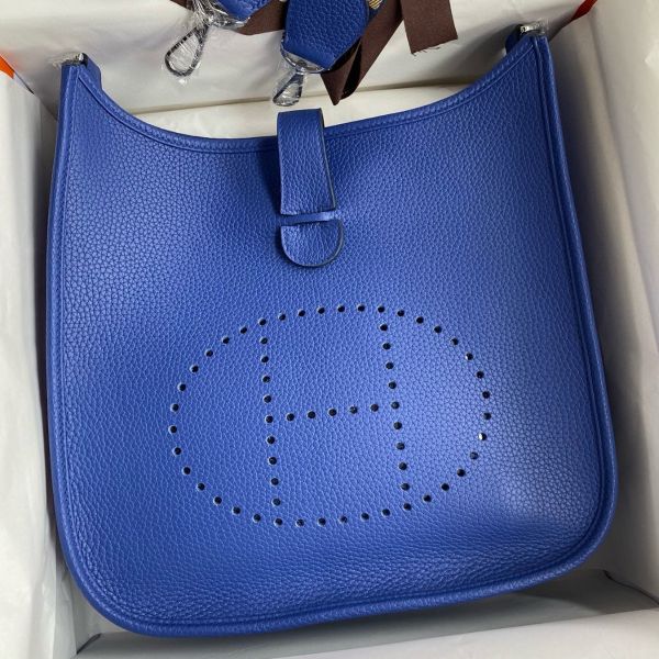 Evelyne bag replica store
