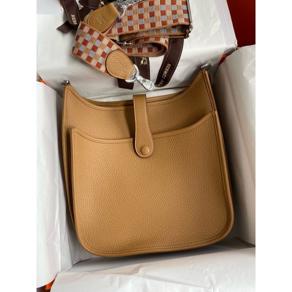 Replica Hermes Evelyne III PM 29 Handmade Bag in Biscuit Clemence Leather