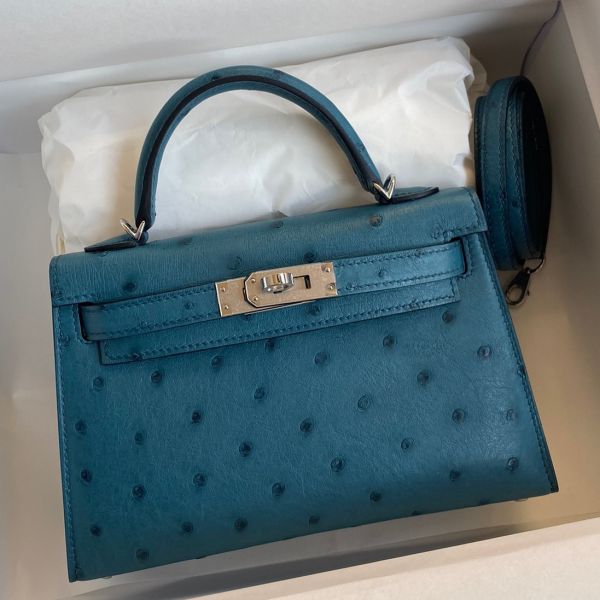 Replica Hermes Kelly Mini II Sellier Handmade Bag In Colvert Ostrich Leather