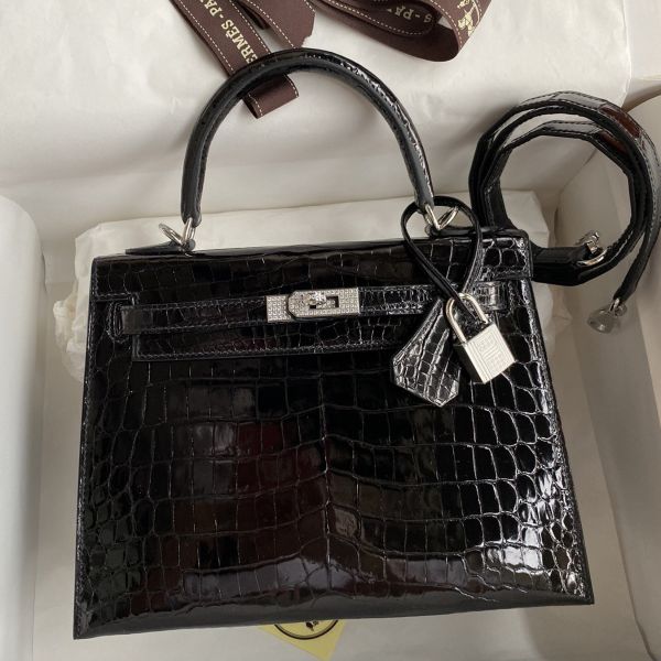 Hermes diamond bag best sale