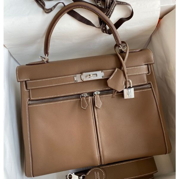 Kelly lakis 28 online