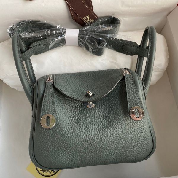 Lindy clemence online