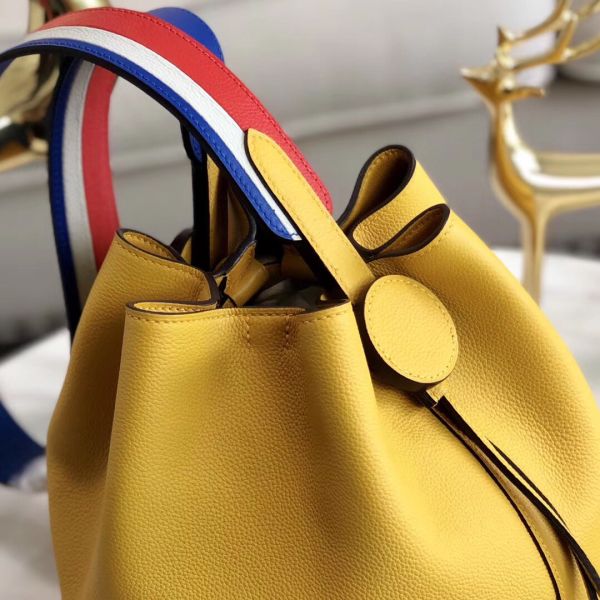 Hermes licol bag hotsell