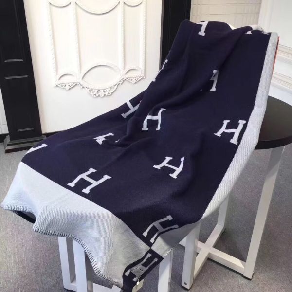 Navy hermes blanket outlet