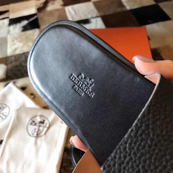 Replica Hermes Izmir Sandals In Black Clemence Leather Replica Hermes Izmir Sandals In Black Clemence Leather