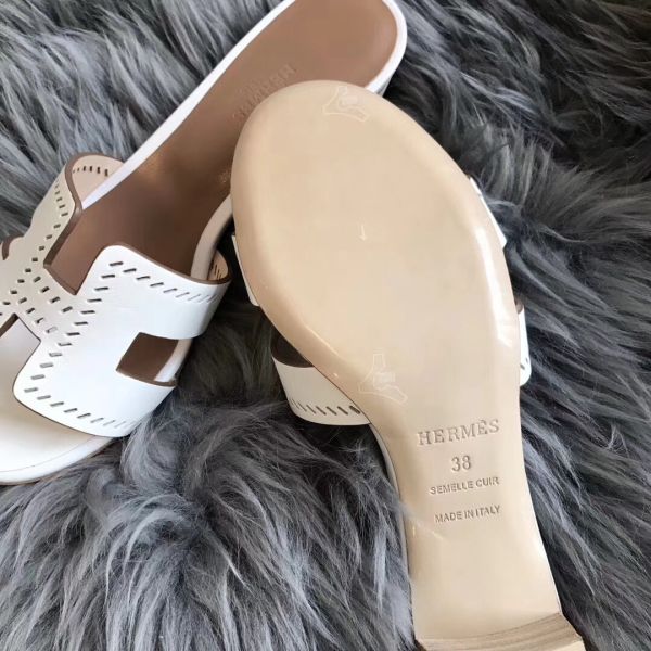 Hermes oasis white deals