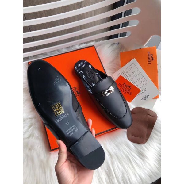 Replica Hermes Oz Mules In Noir Calfskin Replica Hermes Oz Mules In Noir Calfskin