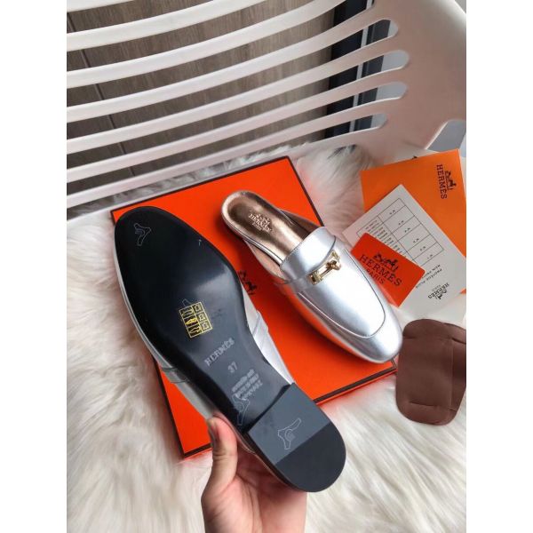 Replica Hermes Oz Mules In Silver Metallic Calfskin Replica Hermes Oz Mules In Silver Metallic Calfskin