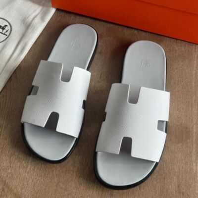 Hermes Izmir Sandals in White Epsom Calfskin with Pearl Grey Insole