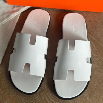 Hermes Izmir Sandals in White Swift Calfskin