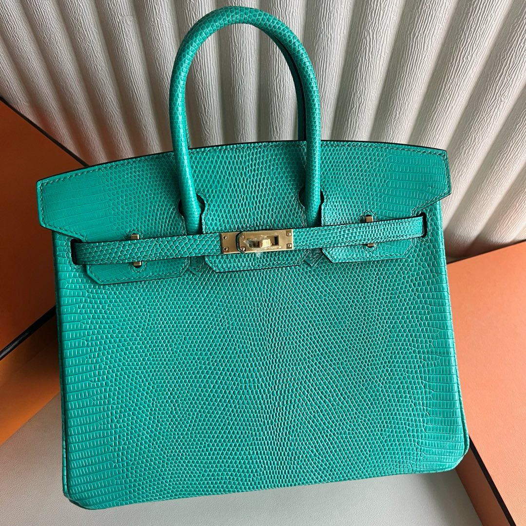 Hermes Birkin 25 Retourne Handmade Bag in Vert Comics Lizard Leather