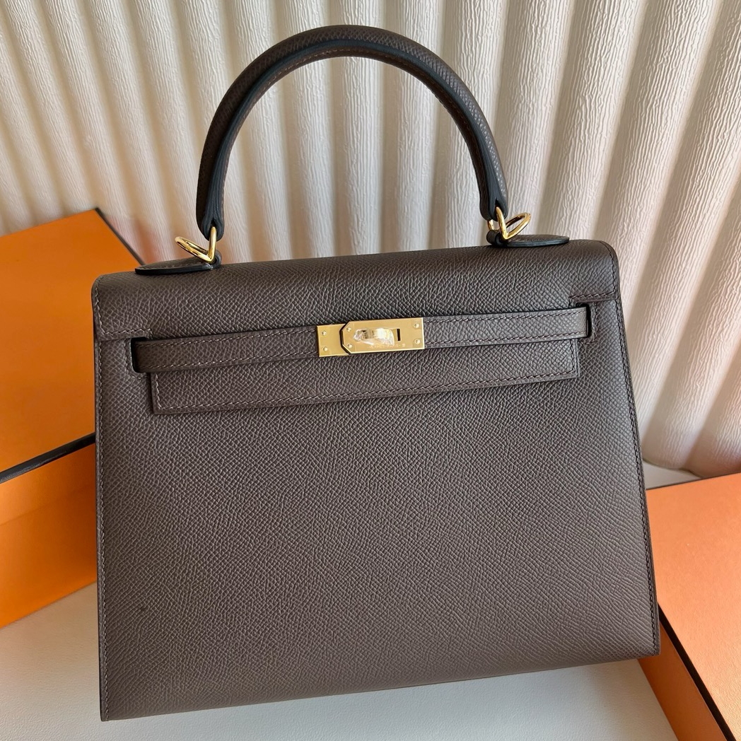Hermes Kelly Sellier 25 Handmade Bag in Ebene Epsom Calfskin 