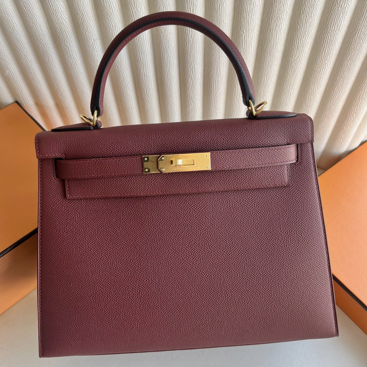 Hermes Kelly Sellier 28 Handmade Bag in Rouge H Epsom Calfskin