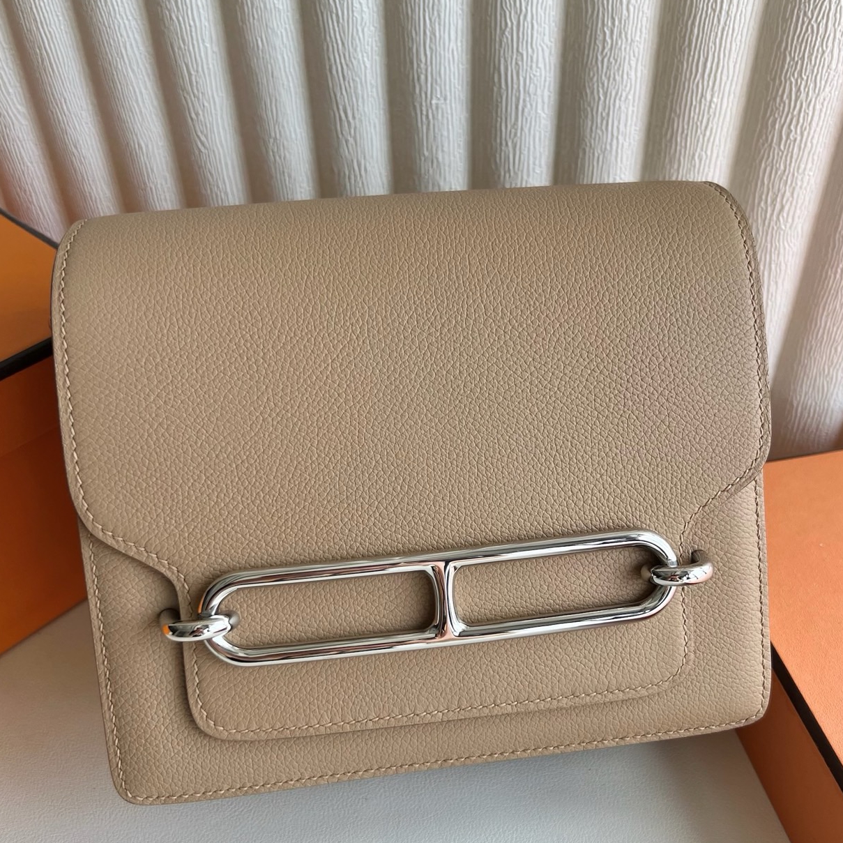 Hermes Roulis Mini 18 Bag in Chai Evercolor Calfskin
