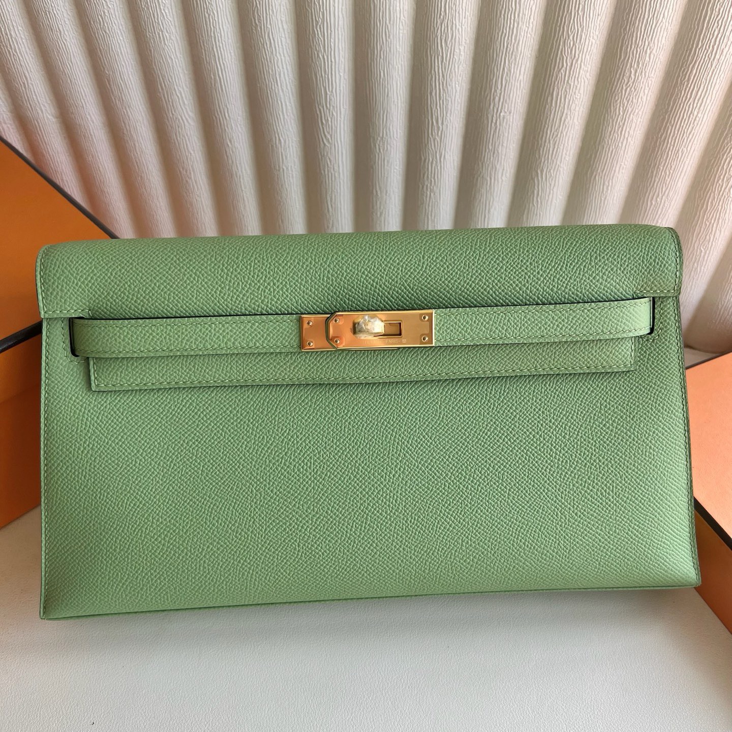 Hermes Kelly Elan Handmade Bag in Vert Criquet Epsom Calfskin