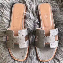 Replica Hermes Oran Sandals In Grey Ostrich Leather