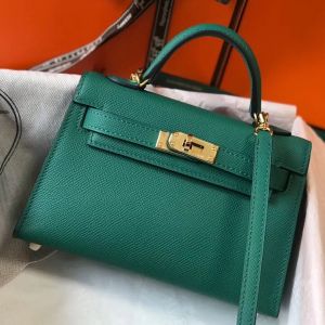 Hermes Kelly Mini II Bag In Vert Vertigo Epsom Leather GHW